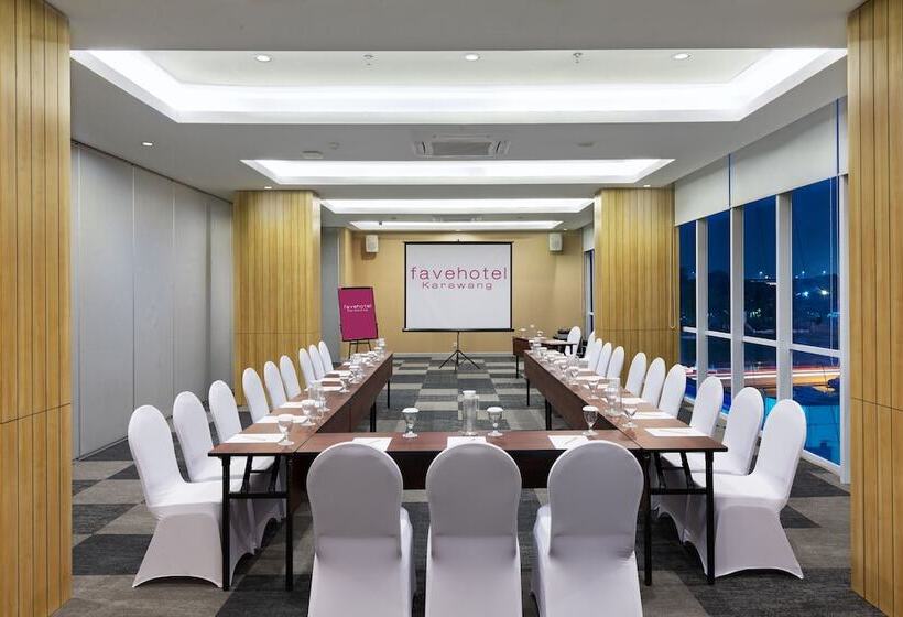 Favehotel Karawang