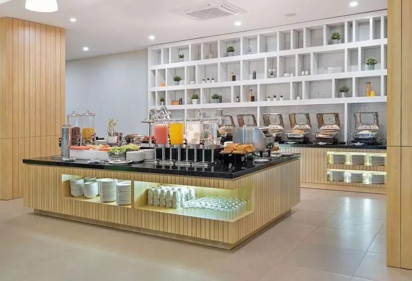 Favehotel Karawang