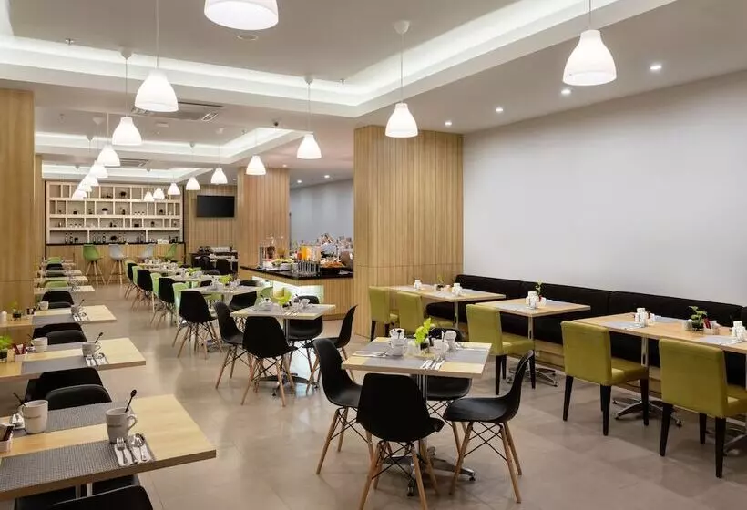 Favehotel Karawang