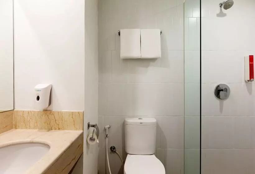 Favehotel Karawang