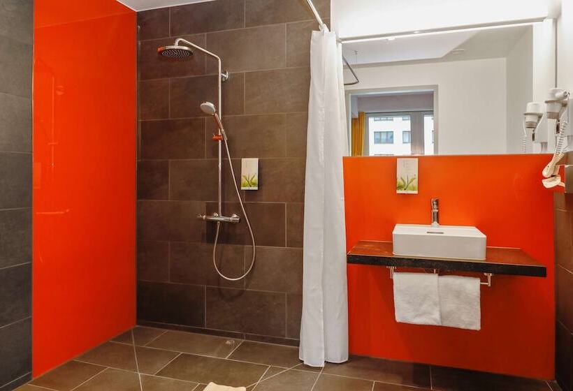 בית מלון כפרי Campanile Frankfurt Offenbach