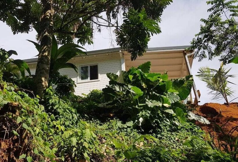 هتل Chez Lauvineth