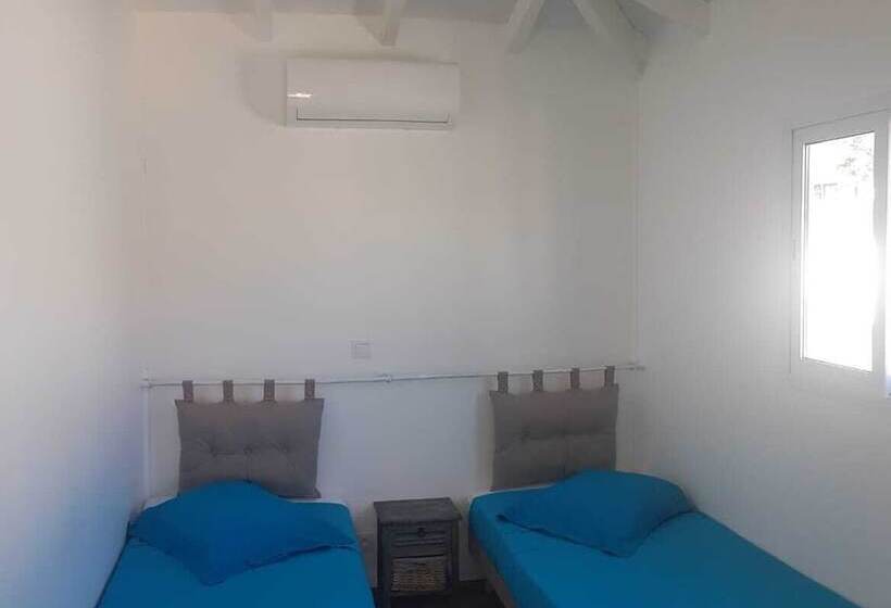 هتل Chez Lauvineth