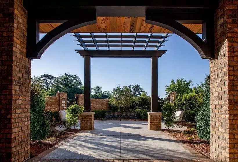 Hotelli Courtyard By Marriott Thomasville Downtown