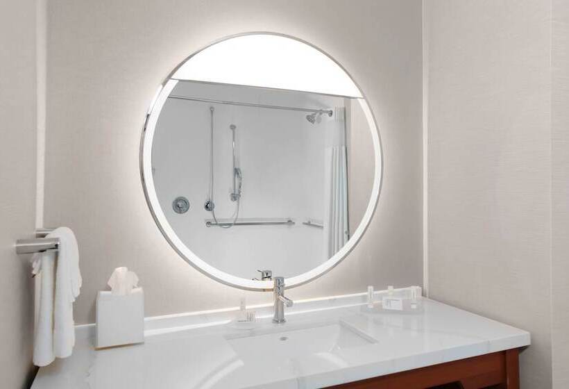 호텔 Courtyard By Marriott Thomasville Downtown