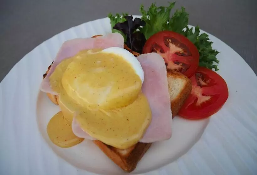 Hotelli Doi Inthanon Riverside Resort