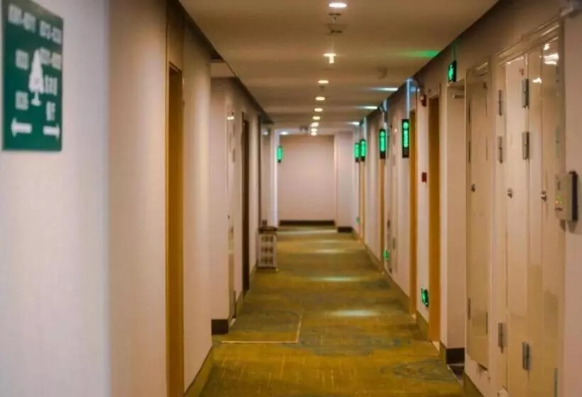 Hotelli Greentree Inn Hefei Huaxia International Chabocheng Branch