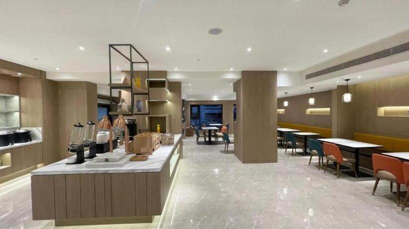 Hanting Hotel Shenyang Zhongjie Shifu Square