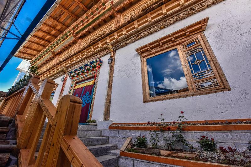 فندق Herland Inn