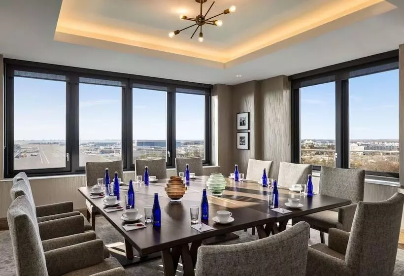 Hotelli Marriott New York Jfk Airport