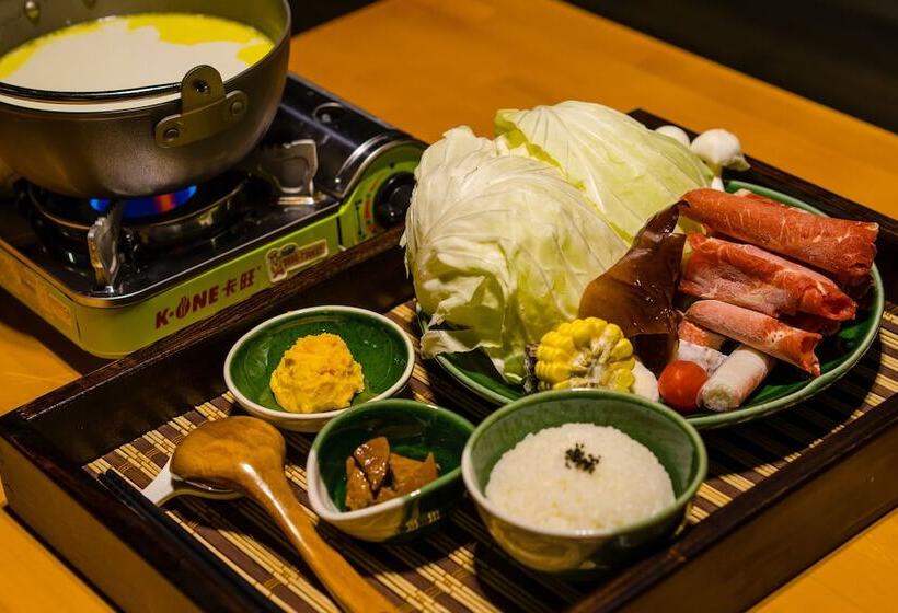 هتل Moon Water Resort