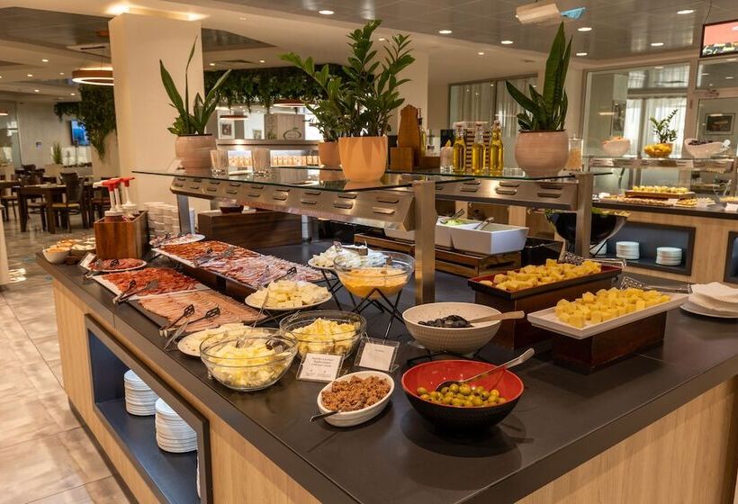 هتل Movenpick Resort And Spa Fruske Terme