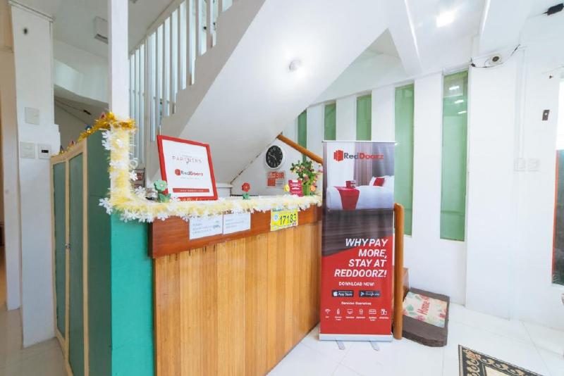 Hotel Pension Del Flora By Reddoorz