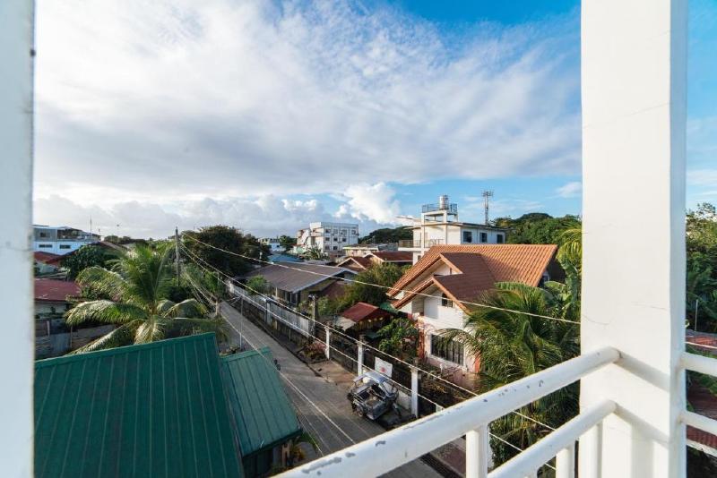 Hotel Pension Del Flora By Reddoorz