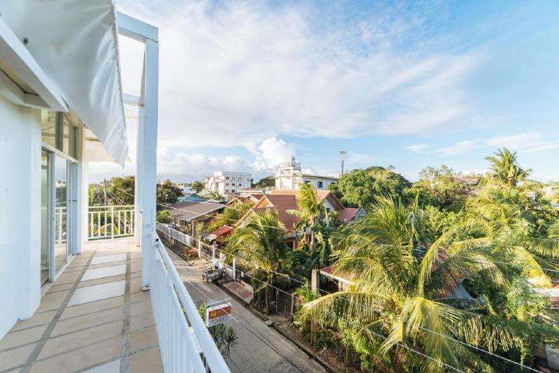 Hotel Pension Del Flora By Reddoorz