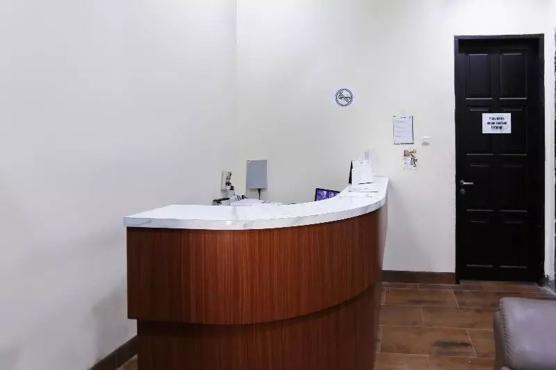 ホテル Point Inn By Oyo Rooms