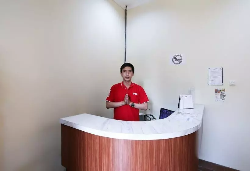 ホテル Point Inn By Oyo Rooms