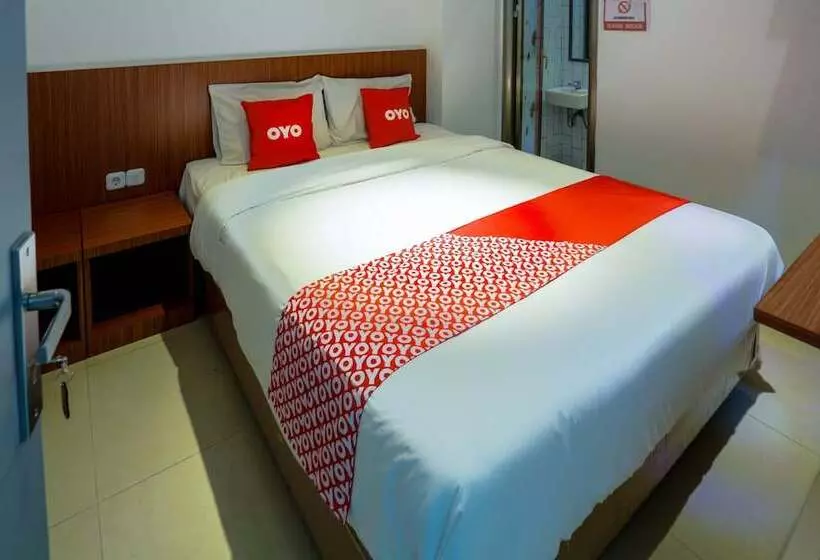 ホテル Point Inn By Oyo Rooms