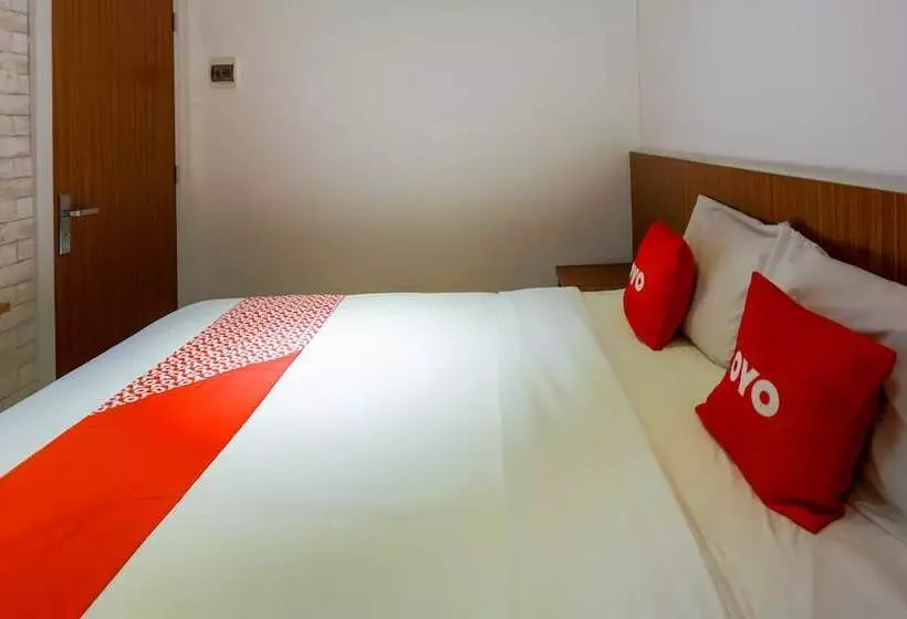 ホテル Point Inn By Oyo Rooms