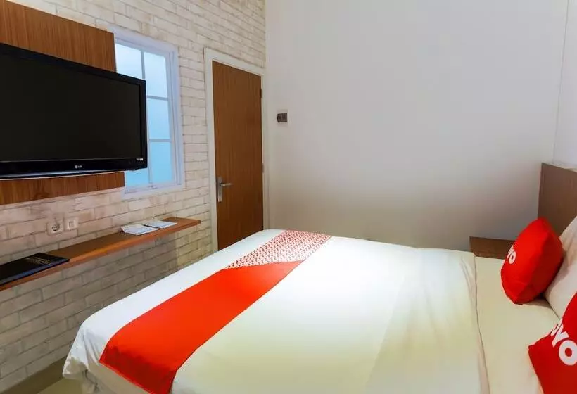 ホテル Point Inn By Oyo Rooms