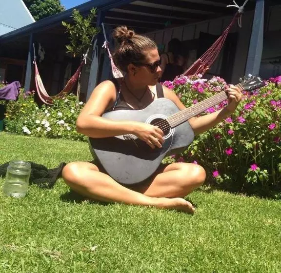 Hotel Raglan Backpackers