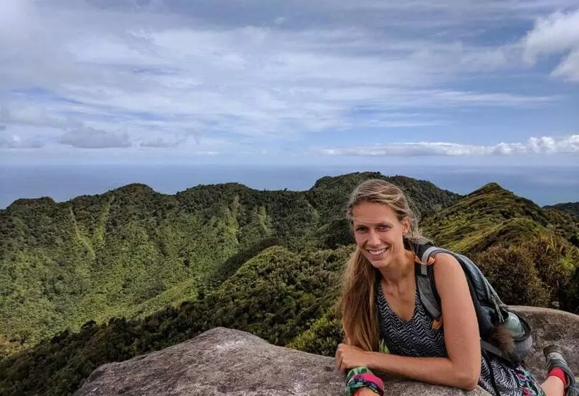 Hotel Raglan Backpackers
