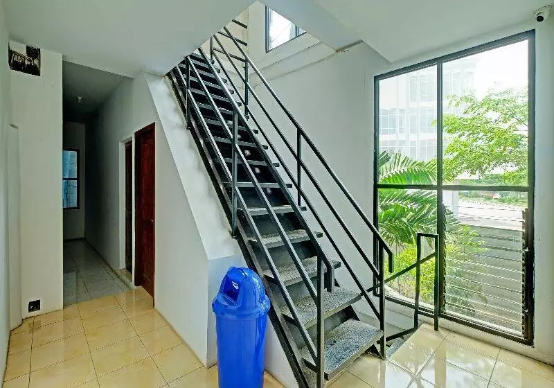 Hotelli Rumah Ceria By Oyo Rooms