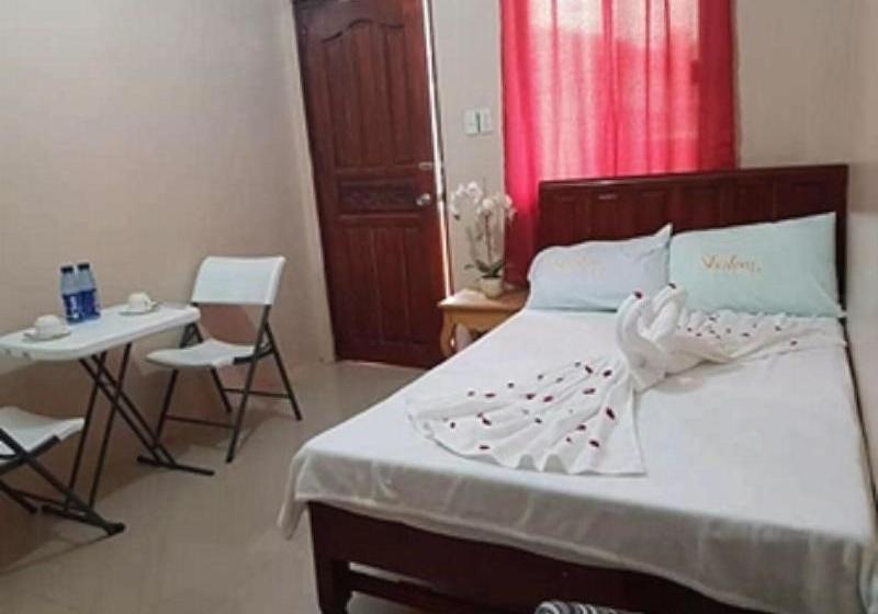 בית מלון כפרי Shalom Guest House And Resto Bar