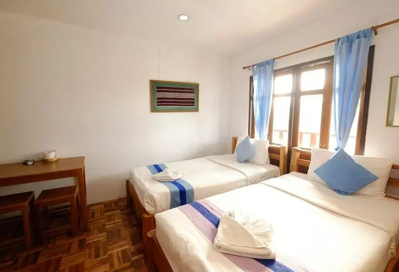 هتل The Good View Guesthouse