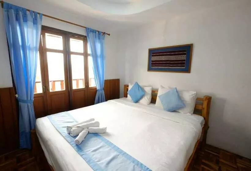 هتل The Good View Guesthouse