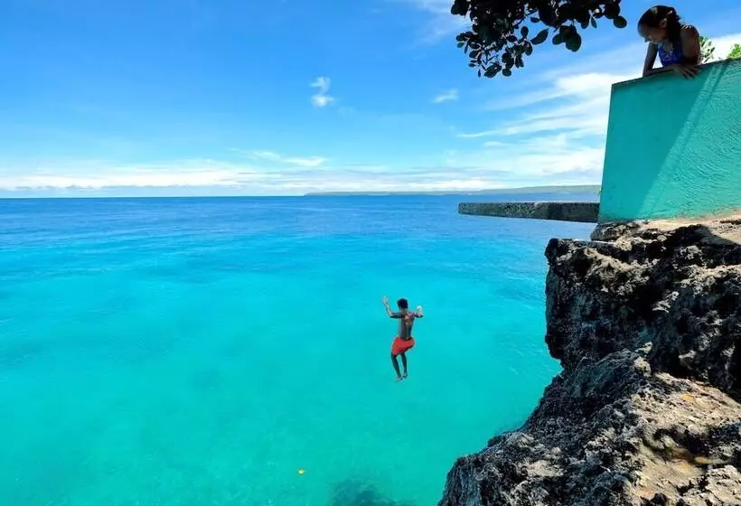 Hotelli White Villas Resort