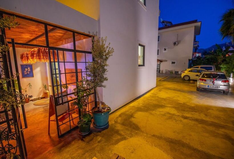 酒店 Belci City House