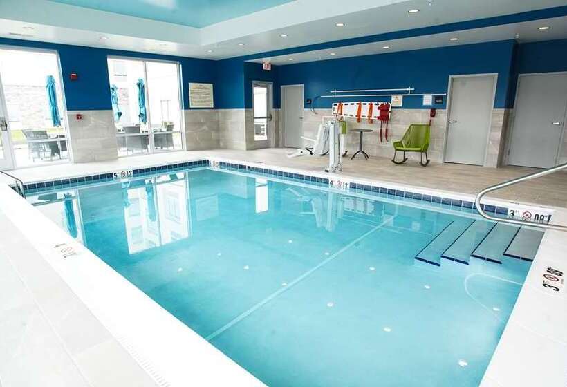 فندق Hampton Inn & Suites St. Clairsville