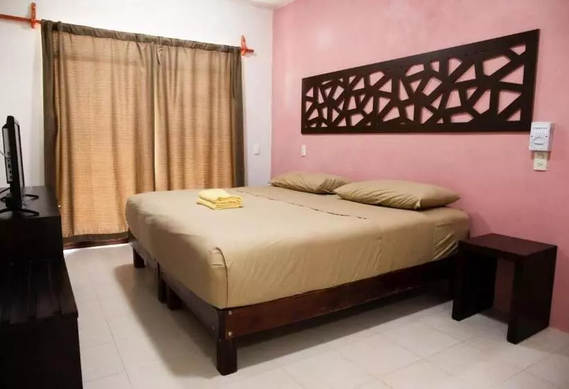 هتل Los Arcos Holbox