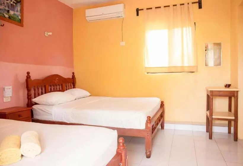 هتل Los Arcos Holbox