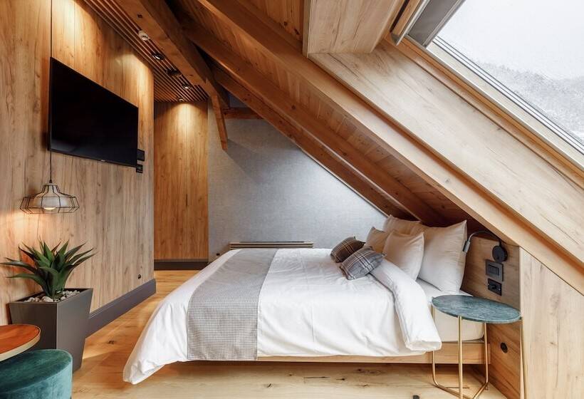 هتل Schuster Boarding House