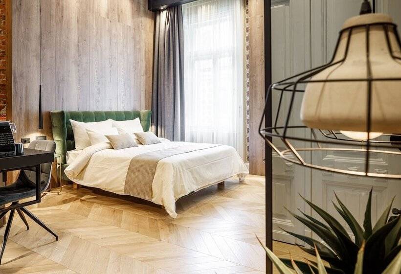 هتل Schuster Boarding House