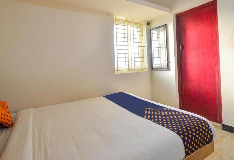 Hotel Spot On 78861 Hn Residency