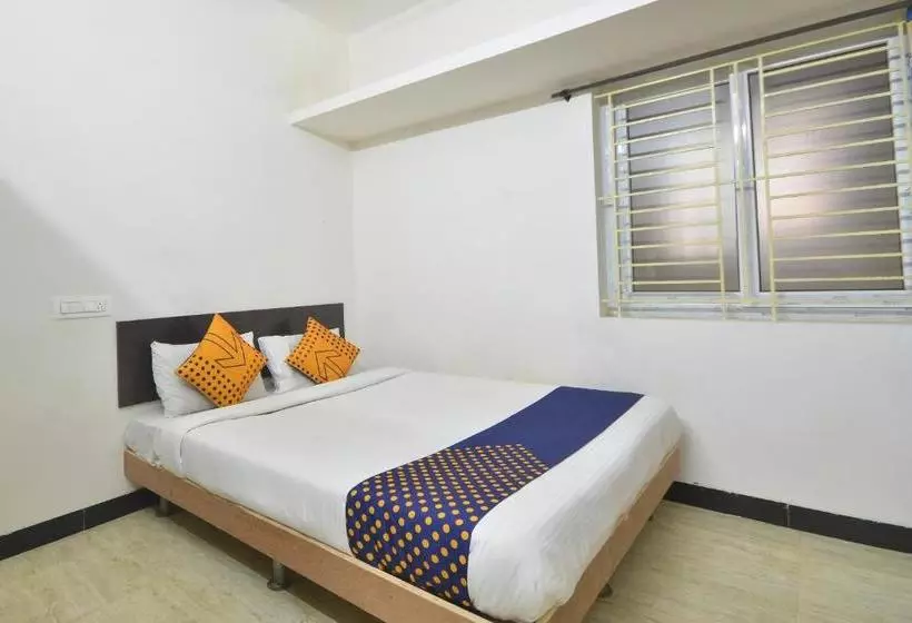 Hotelli Spot On 78861 Hn Residency
