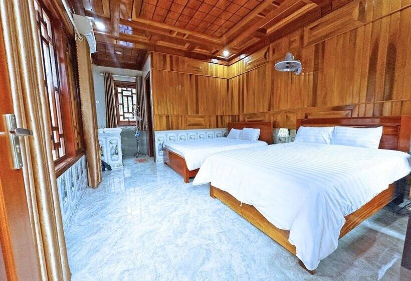 هتل The Hill Villas