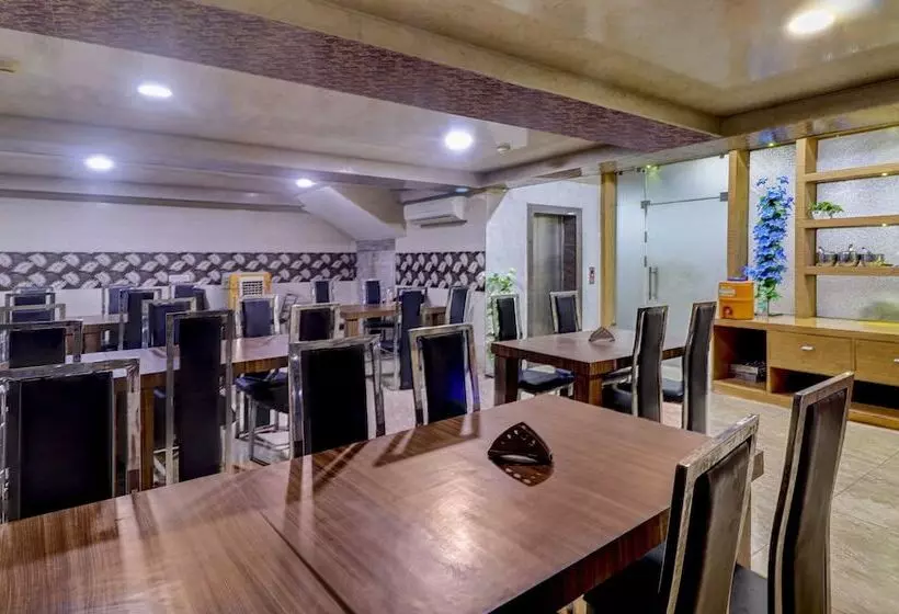 ホテル Treebo Taj Dream