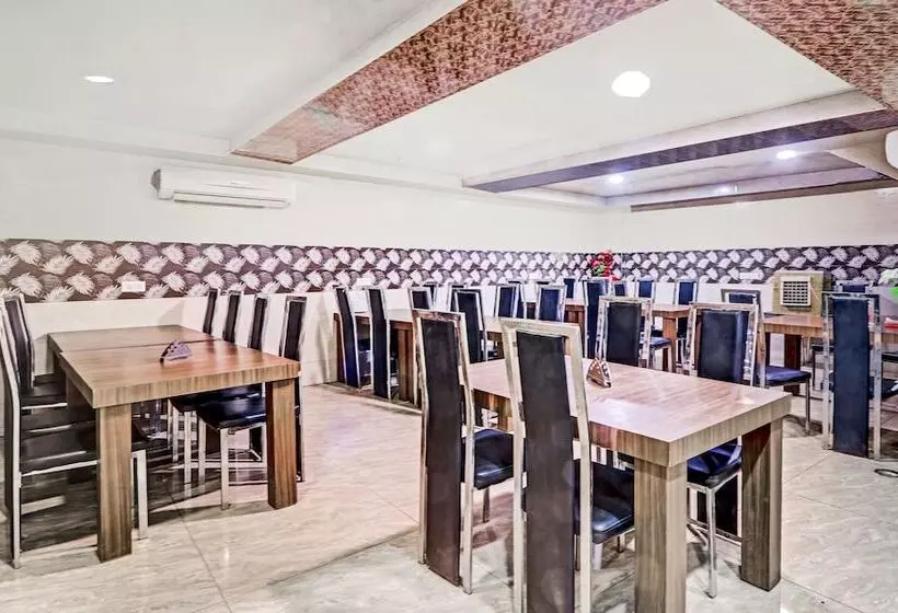 ホテル Treebo Taj Dream