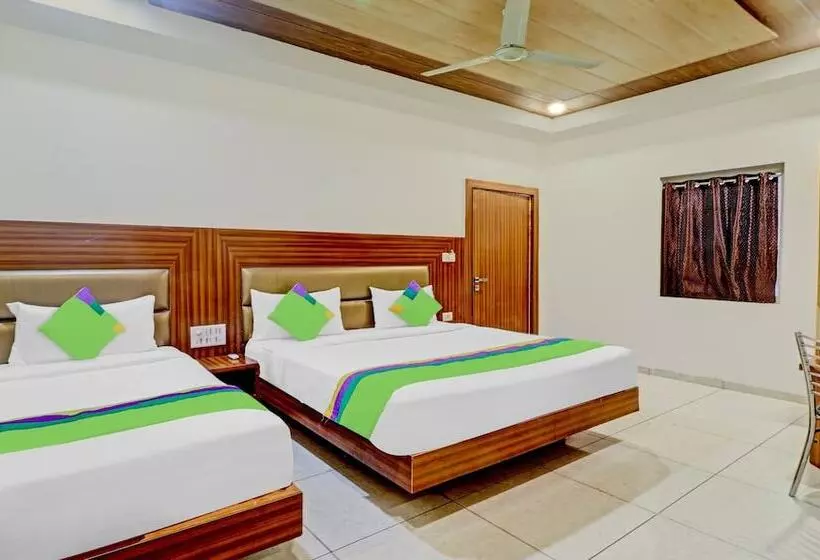 ホテル Treebo Taj Dream