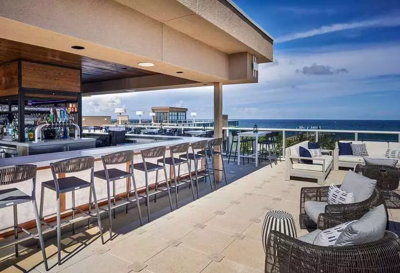 هتل Tru By Hilton Pompano Beach Pier