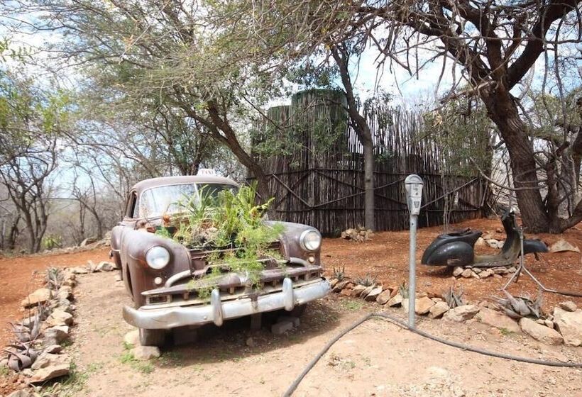 پانسیون Hippomoon Lodge Game Reserve