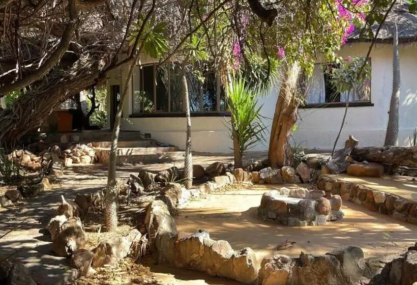 ペンション Hippomoon Lodge Game Reserve