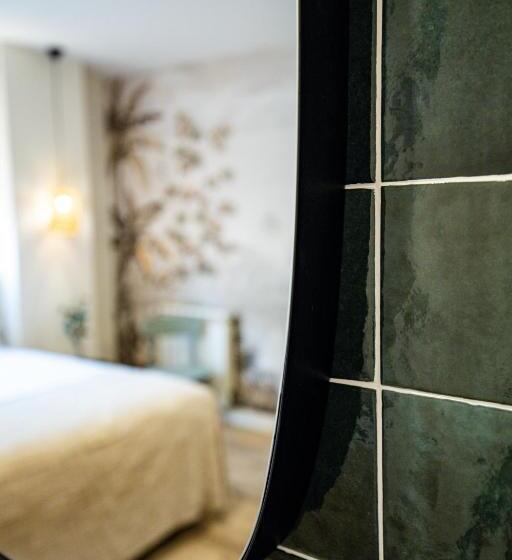 پانسیون Home42