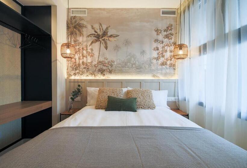 پانسیون Home42