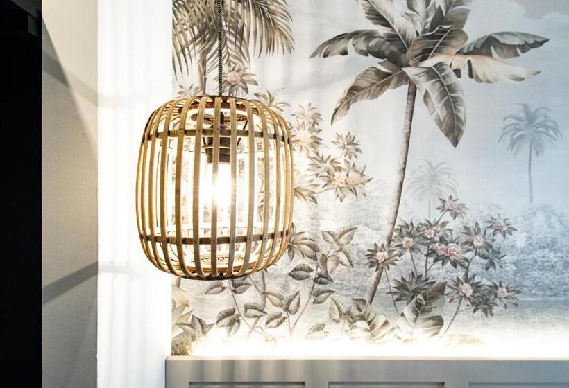 پانسیون Home42