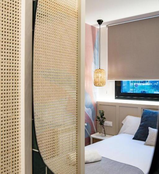 پانسیون Home42